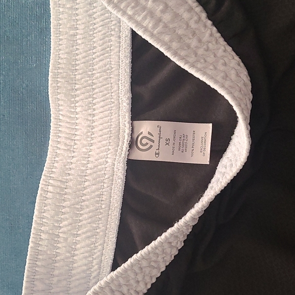 Champion Shorts - Picture 2 of 2